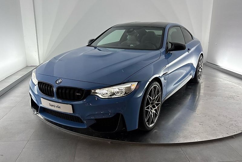 BMW M4 Competition paket - fotka 31 z 39
