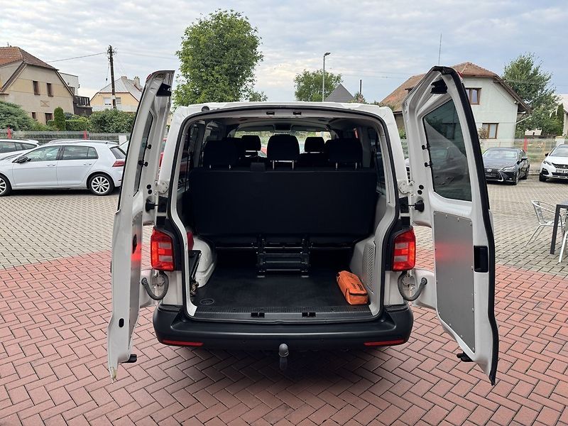 Volkswagen Transporter (2017) 2.0 TDi Tažné Senzory Tempomat - fotka 23 z 44
