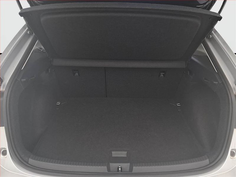 Volkswagen Taigo (2022) Style 1.0 TSI - fotka 14 z 17