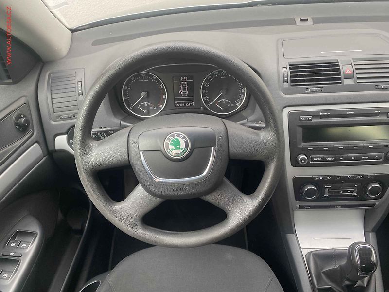 Škoda Octavia (2013) 1.4 TSi, Ambition - fotka 11 z 15