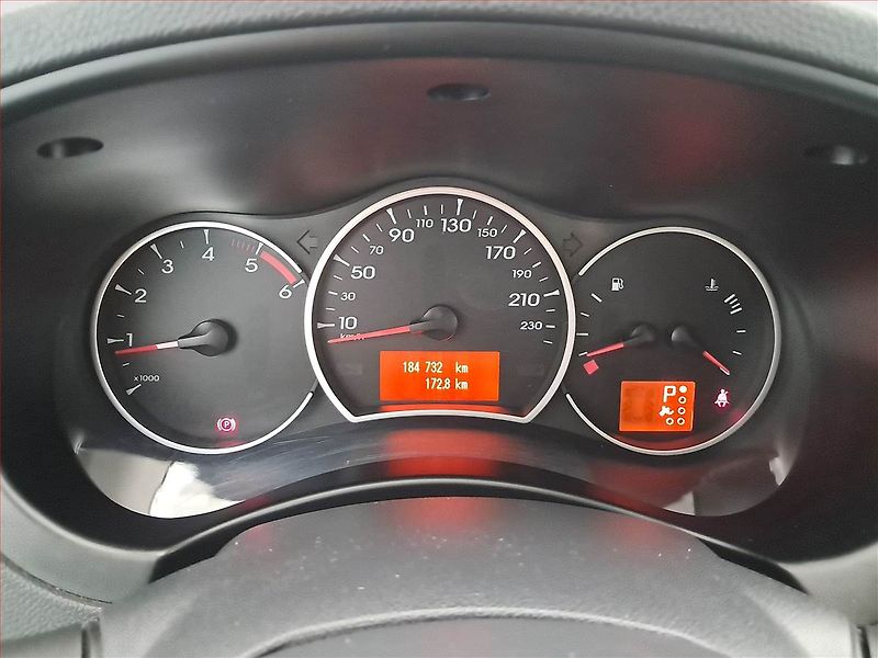 Renault Koleos (2009) 2.0 dCi, 4X4, Automat, Xenony - fotka 11 z 18