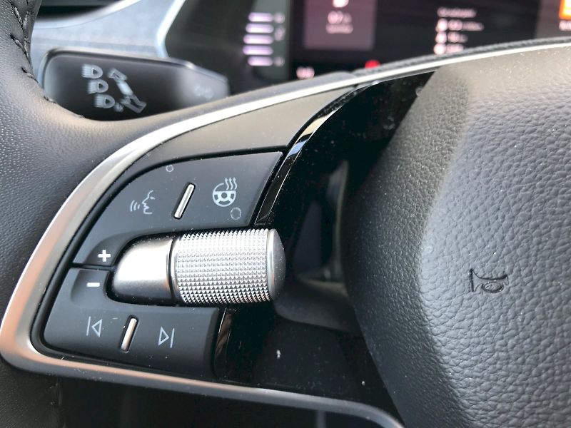 Škoda Octavia (2024) SELECTION TOP TD85/2.0 M6F - fotka 16 z 24
