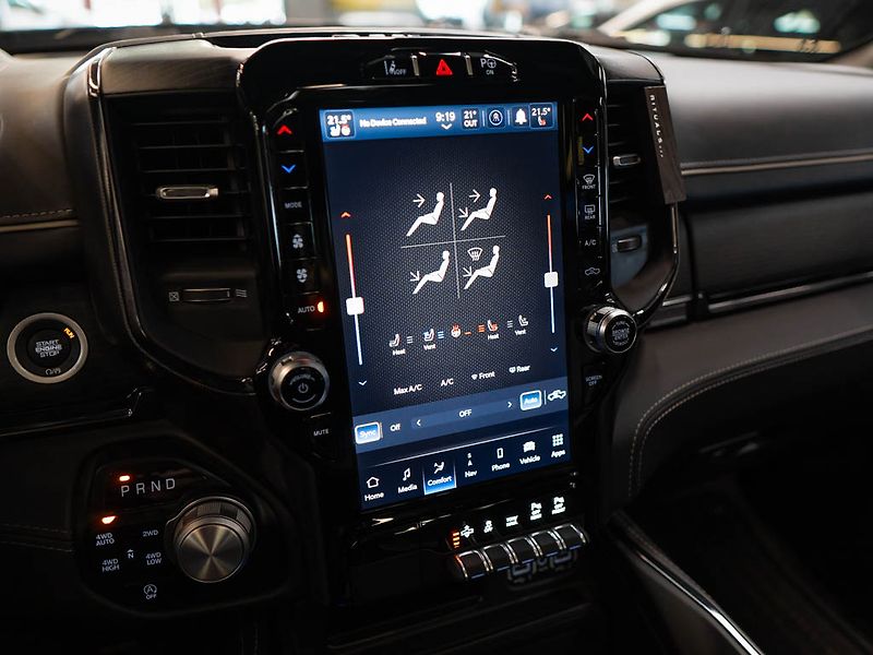 Dodge RAM (2024) 5.7 Limited Night Edition - fotka 30 z 47