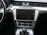 Volkswagen Passat (2017) 1.4 TSi, Comfortline, navi - náhled 11