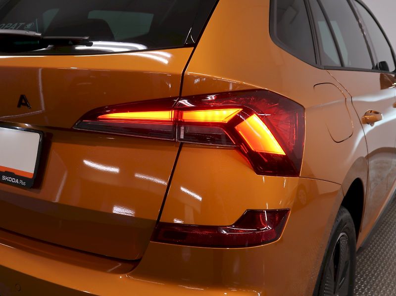 Škoda Kamiq (2026) MONTE CARLO 1.5TSI 110KW DSG P - fotka 11 z 38