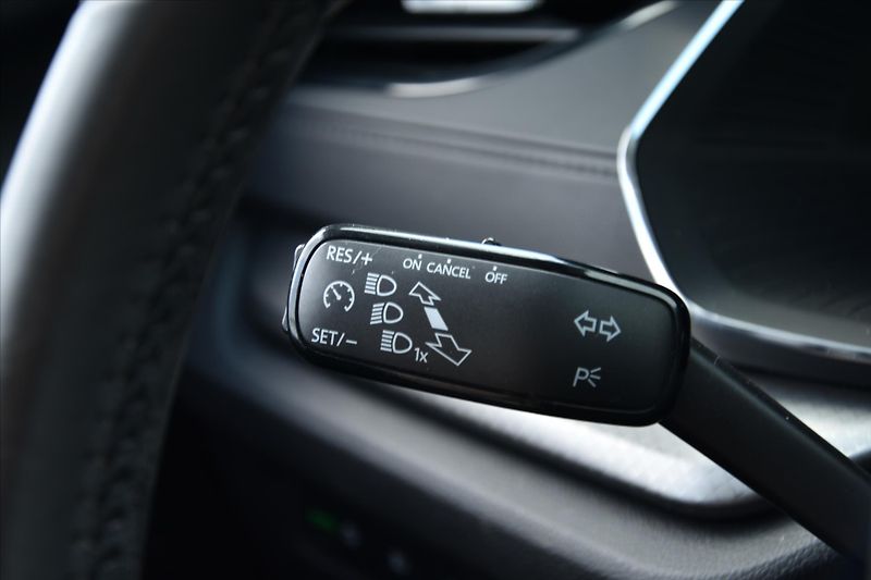 Škoda Octavia 1.5 TSI 110kW LED AMBITION+ ČR - fotka 17 z 28
