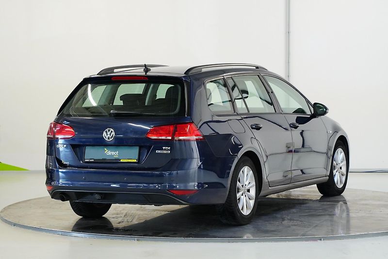 Volkswagen Golf - fotka 2 z 28