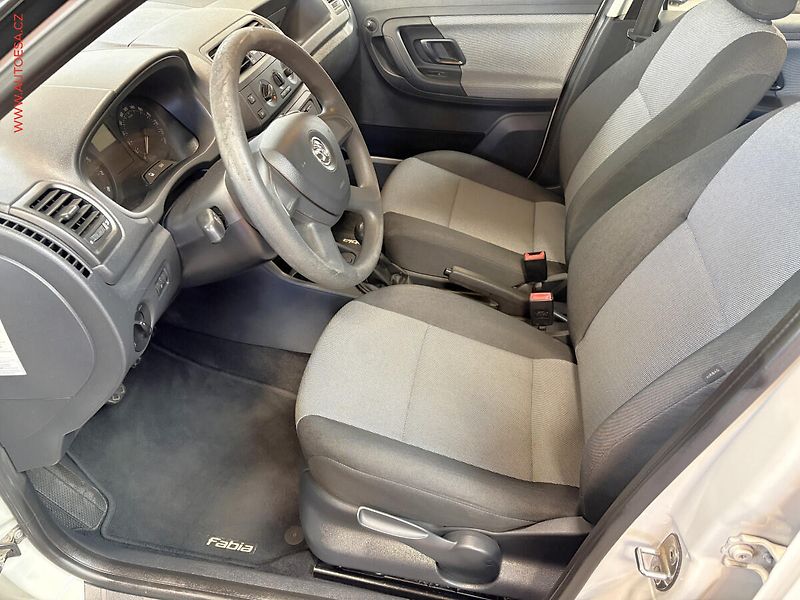 Škoda Roomster (2013) 1.2TSi, STK2/28 - fotka 9 z 13