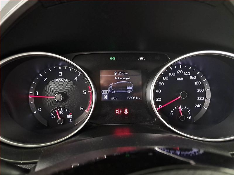 Kia Ceed (2022) 1.6 CRDi, Serv.kniha, Navi - fotka 11 z 21