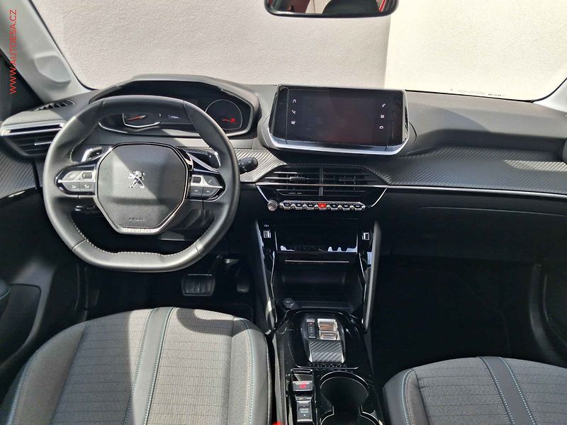 Peugeot 208 (2023) 1.2 PT, Allure, AT, LED, navi - fotka 8 z 20