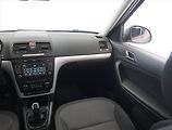 Škoda Yeti (2011) 2.0 TDI, 4X4, Serv.kniha - náhled 8