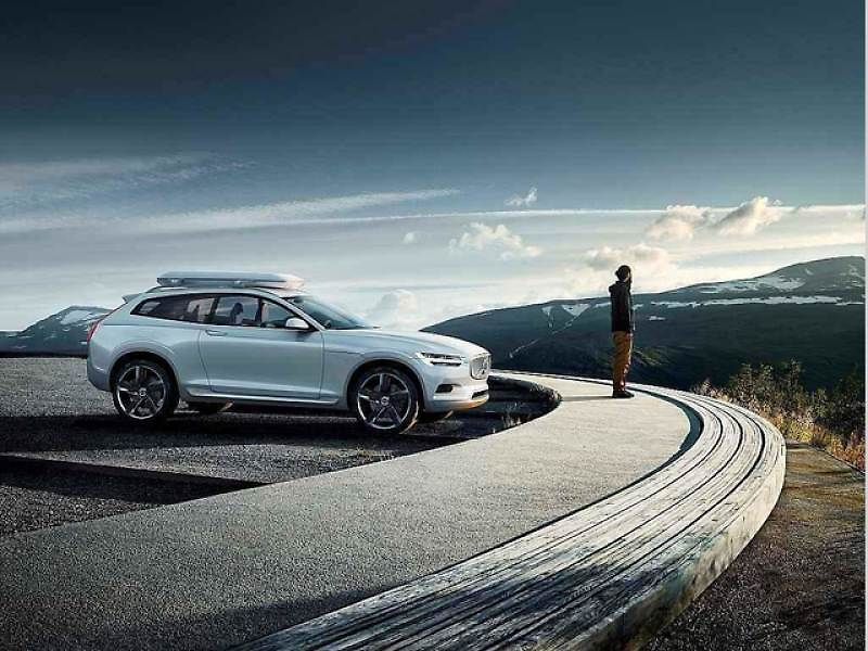 Volvo Concept XC Coupé.