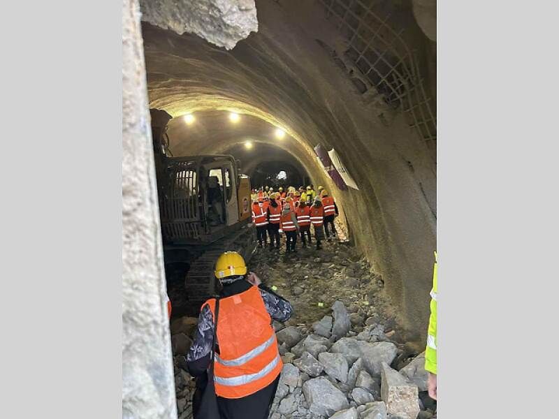 Proražení tunelu Homole na D35.