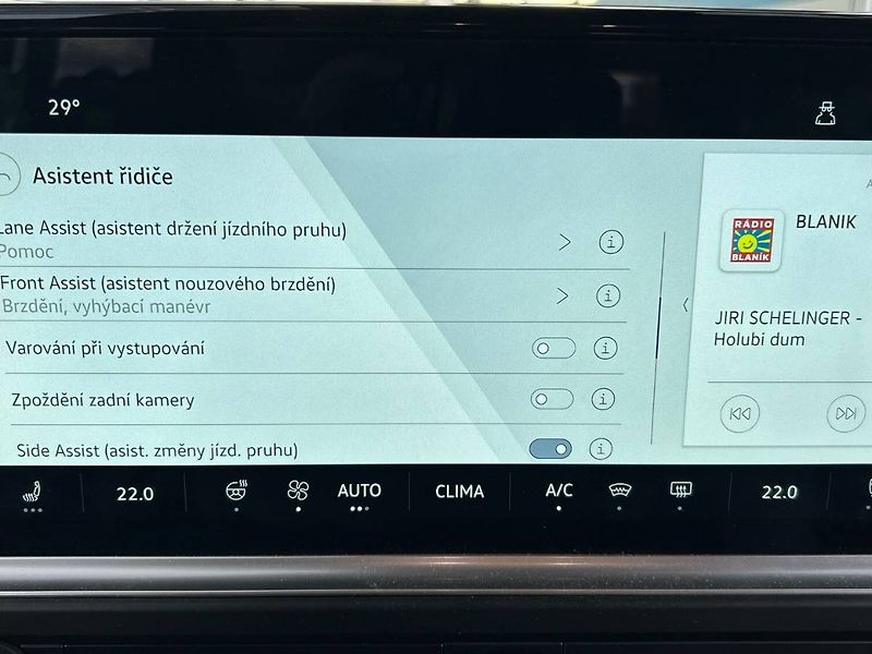 Volkswagen Caravelle (2025) 2.0 TDI 8AUT 4MOTION Style DR - fotka 21 z 34