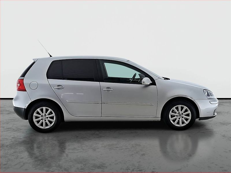 Volkswagen Golf (2008) 1.6, Automat, nová STK - fotka 6 z 17