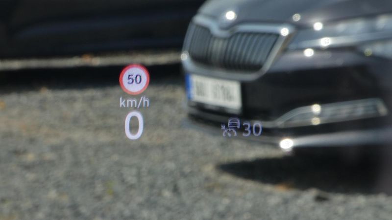 Škoda Kodiaq 2,0 TDi Selection 142 kW 4x4 D - fotka 26 z 28