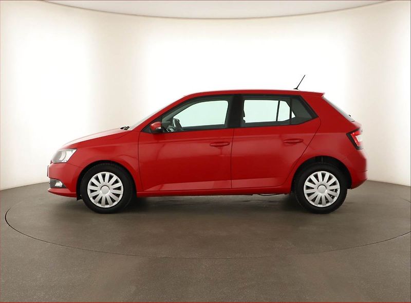 Škoda Fabia (2017) 1.2 TSI - fotka 3 z 12