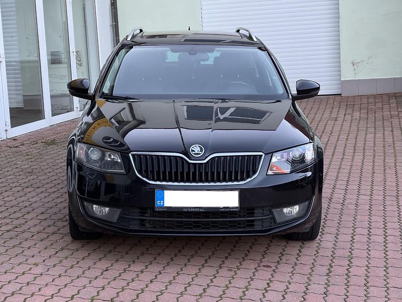 Škoda Octavia (2014) COMBI 1.6 TDI - fotka 3 z 21
