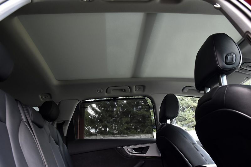Audi Q7 3.0 TDI QUATTRO,VIRTUAL,7MÍST - fotka 35 z 50