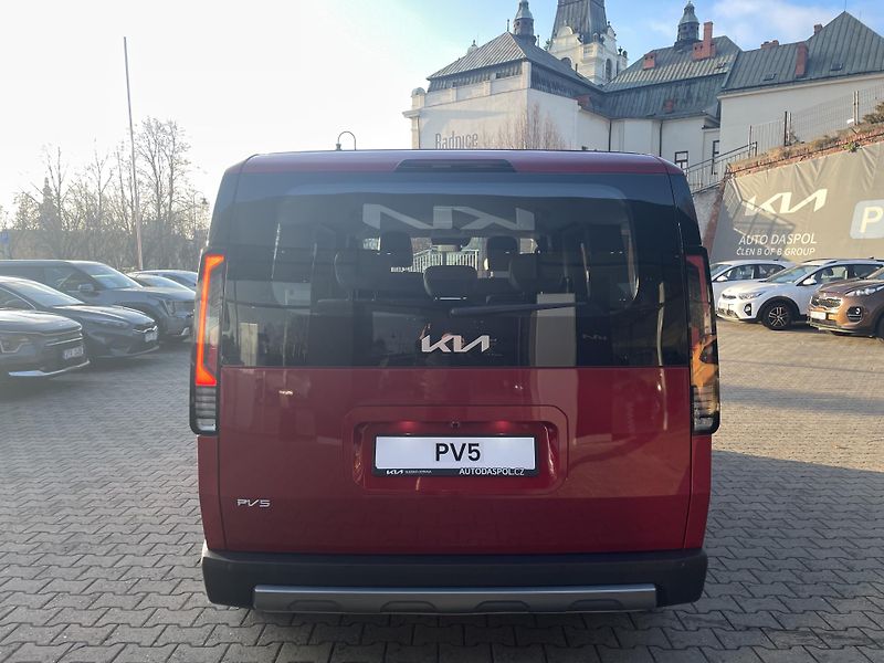 Kia PV5 (2026)  5P 4x2 ELITE 120 KW + 71,2 KW - fotka 4 z 29