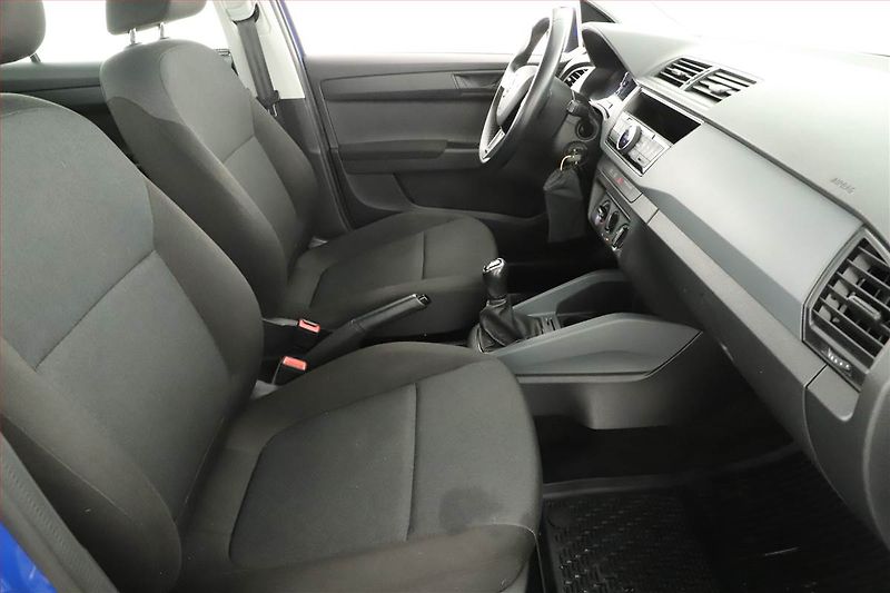 Mercedes-Benz Třídy M (2010) ML 300 CDI, 4X4, Automat - fotka 7 z 17