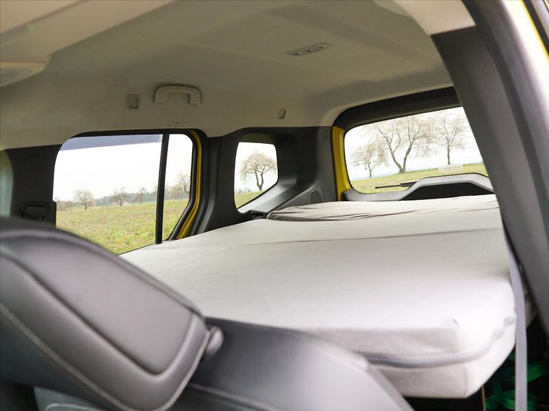 Mercedes-Benz Citan 1,5 112 CDI 85kW Obytná vest. - fotka 34 z 45