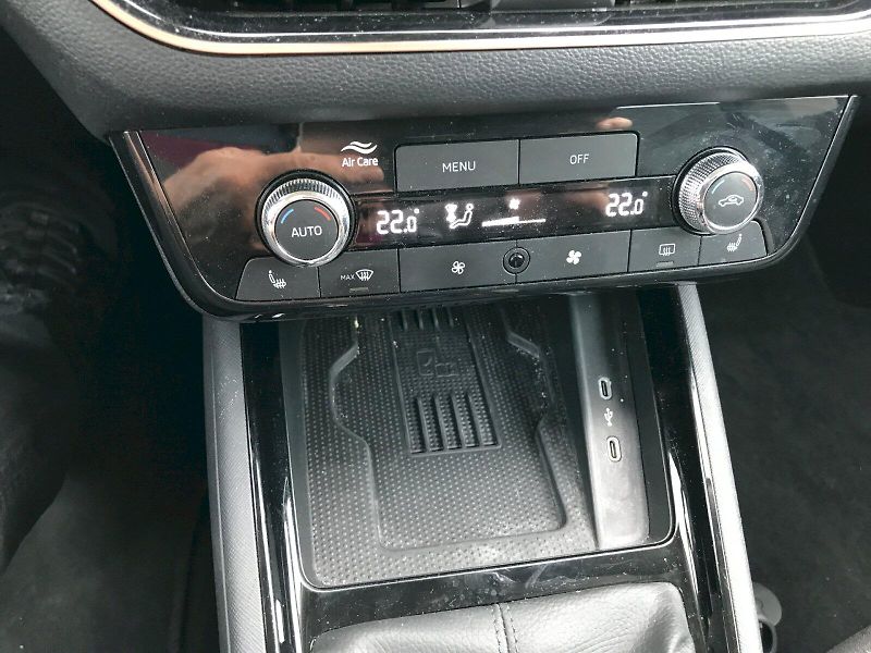 Škoda Kamiq (2025) SELEC TSI 85/1.0 A7F - fotka 24 z 26