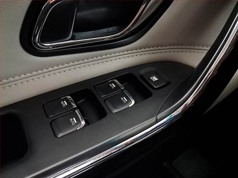 Kia Ceed (2017) 1.6 GDI, Serv.kniha, Navi - fotka 14 z 14