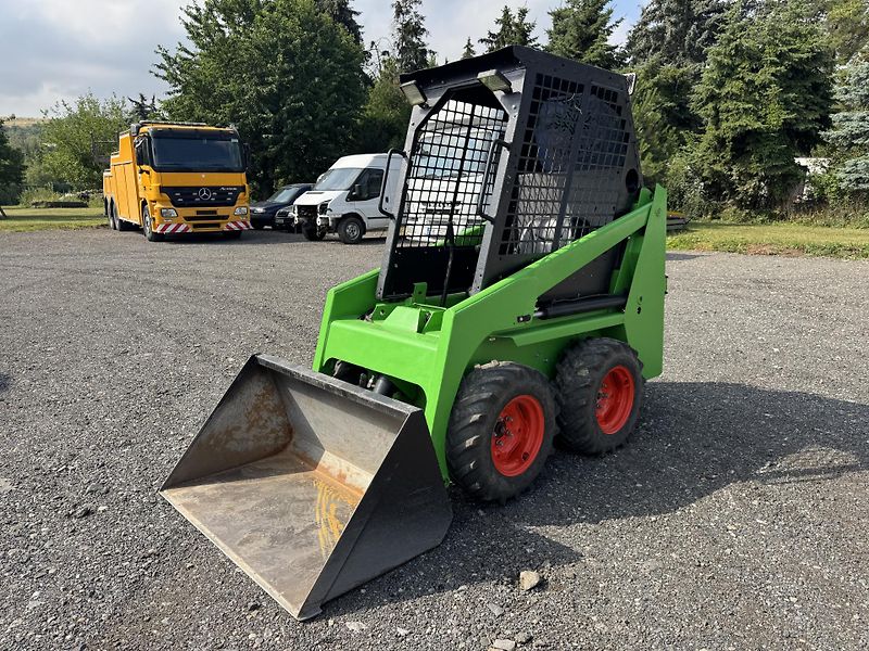 Bobcat Bobcat 443, po komplet GO. - fotka 1 z 23