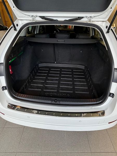 Škoda Octavia 2.0 TDI / 85kW / Amb. ČR - fotka 18 z 20