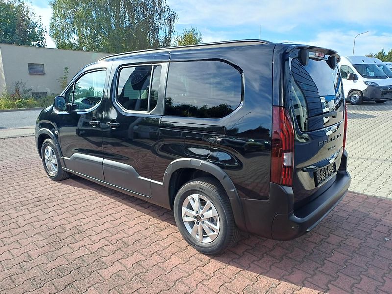 Peugeot Rifter (2026) Long Allure 1.5 HDI 130k - fotka 3 z 30