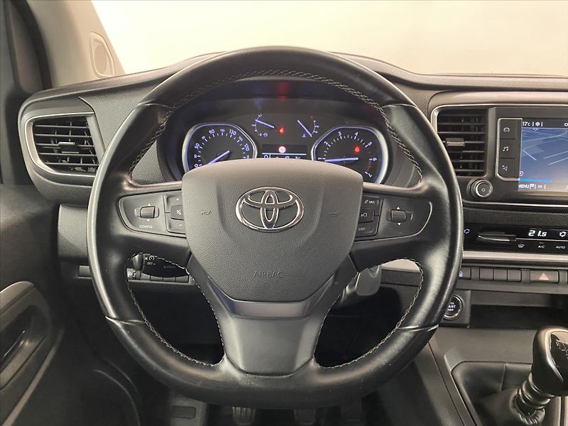 Toyota ProAce Verso 2,0 D-4D 106kW 8Míst - fotka 11 z 25