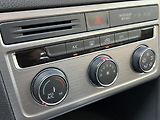 Volkswagen Golf Sportsvan 1.4TSi 92kw DSG KLIMA - náhled 24