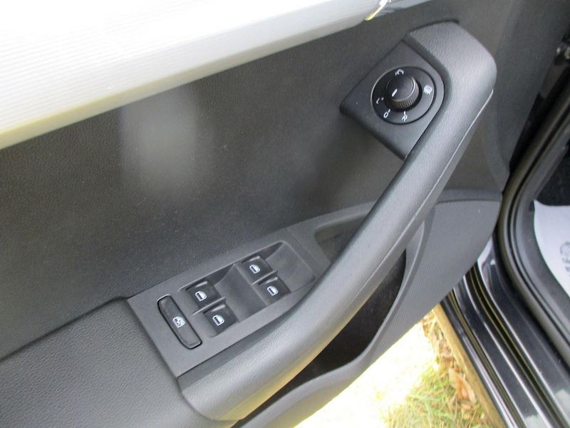Škoda Octavia 1.4TSi 103kW*ELEGANCE*VÝHŘEV* - fotka 16 z 50