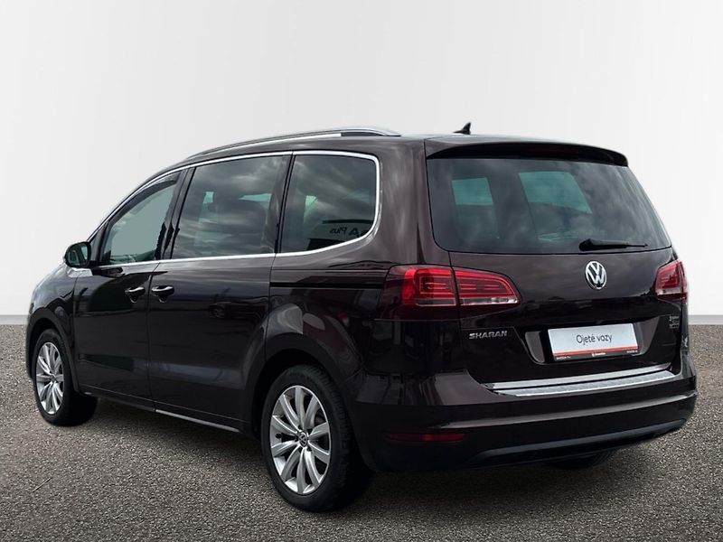 Volkswagen Sharan 4Motion, Highline - fotka 15 z 25