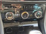 Škoda Superb (2018) 2.0 TDi, Style, DSG, bixen - náhled 14