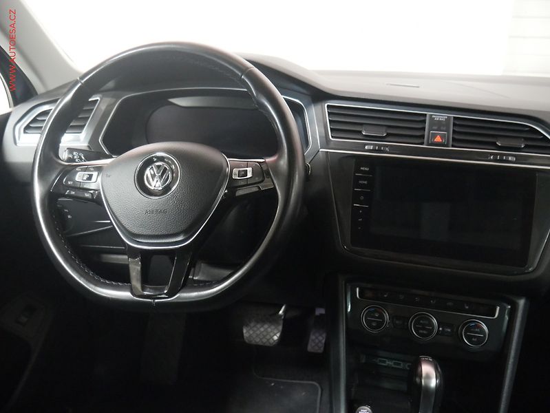 Volkswagen Tiguan (2018) 2.0 TDI 4x4, DSG, navi, LED - fotka 14 z 31