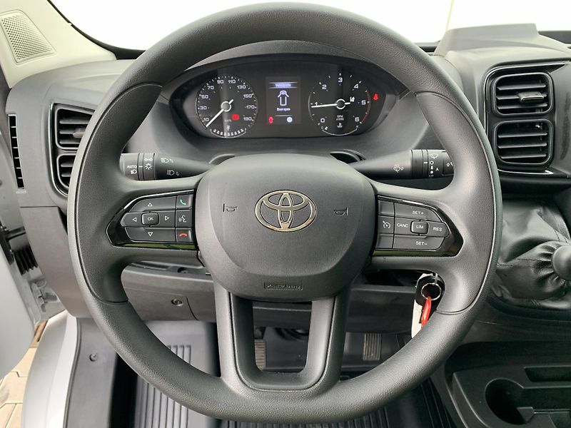 Toyota ProAce MAX L3H2 ACTIVE 2.2 D-4D 103kW - fotka 2 z 18