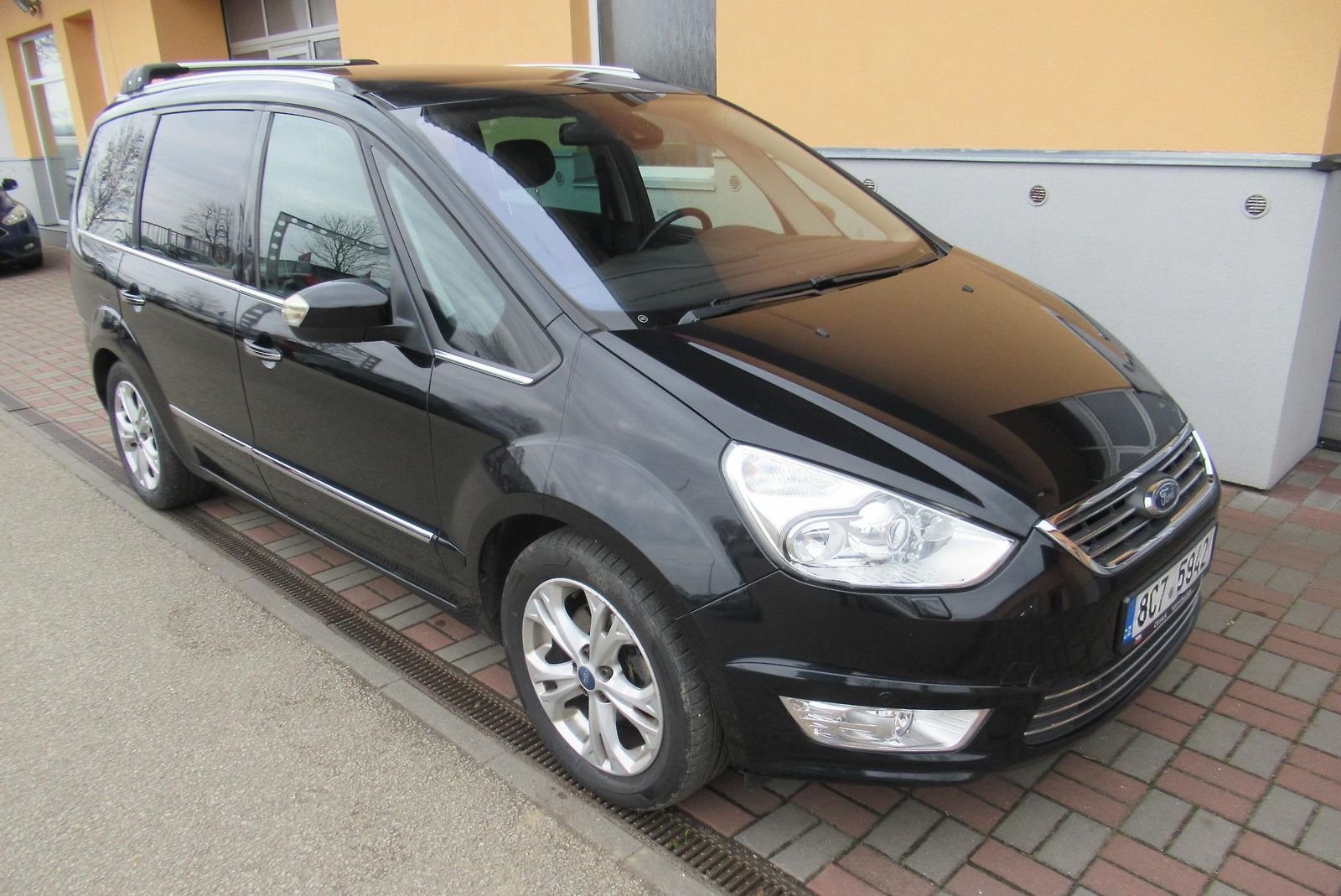 Ford Galaxy 2.0TDCi AUT.KLIMA TAŽNÉ 1,8t