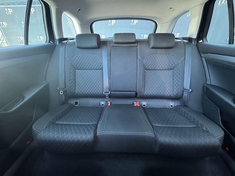 Škoda Superb (2018) III 2.0TDi MAN Style Kessy RZV - fotka 18 z 48