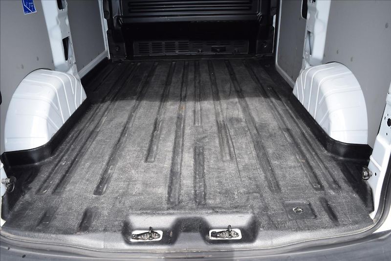 Ford Transit Custom 2,0 TDCI 81KW ODPOČET DPH - fotka 24 z 47