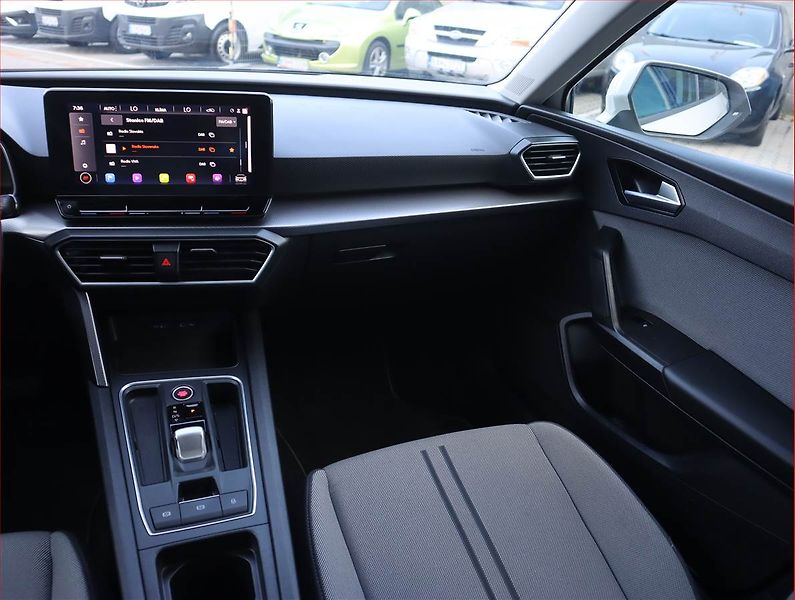 Seat Leon (2022) Stylance 2.0 TDI, Automat - fotka 8 z 22
