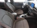 Ford Focus (2020) ST-Line 1.5 EcoBoost, Automat - náhled 9