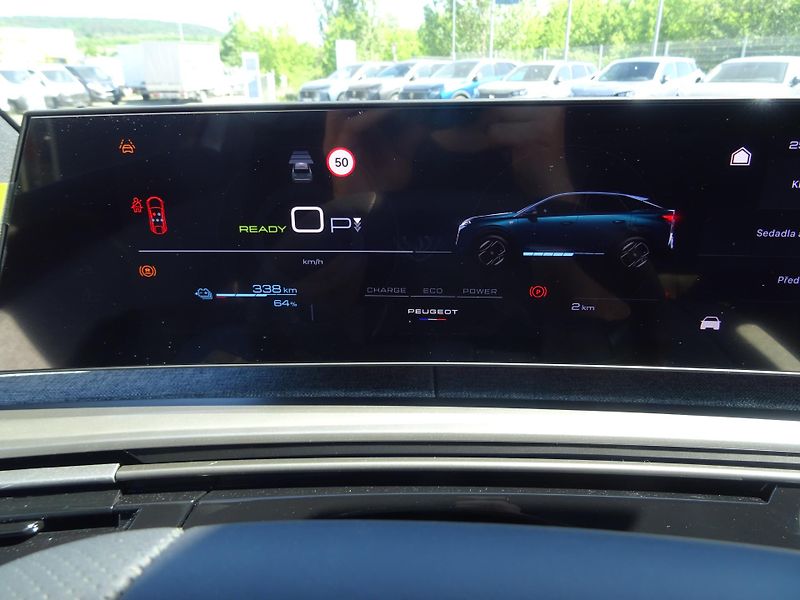 Peugeot 3008 (2026) GT Elektromotor 157kW / 210k - fotka 27 z 51