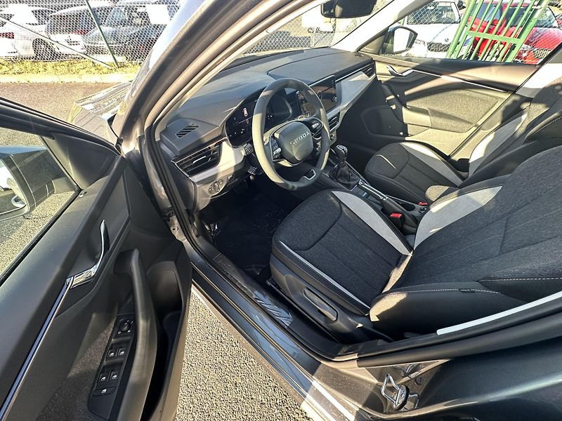 Škoda Kamiq TOP SELECTION + tažné - fotka 6 z 13