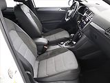 Volkswagen Tiguan (2017) R-Line 2.0 TDI, 4X4, Automat - náhled 7
