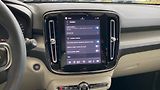 Volvo XC40 PLUS BRIGHT, B4 FWD, 145+10 kW - náhled 23