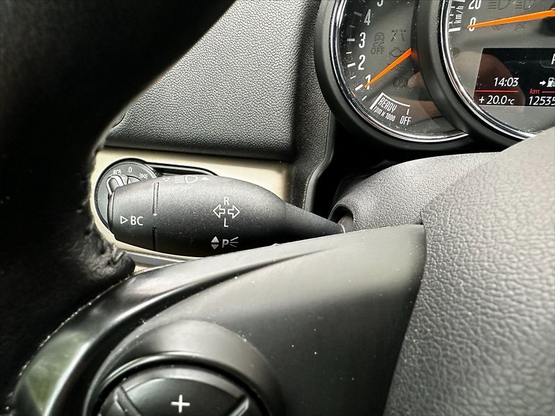Mini Countryman 2,0 SD 140kW- automat- CZ - fotka 27 z 47