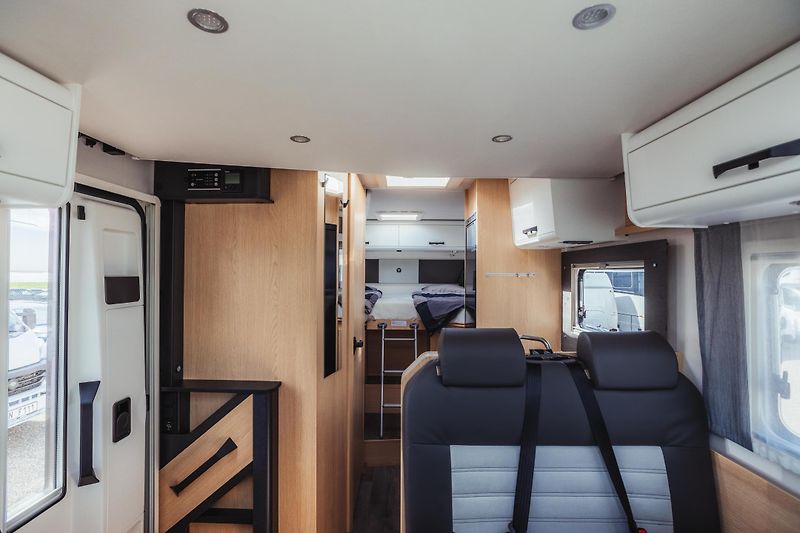 Sunlight (2026) T66S, 5 míst, 140 HP, AUTOMAT - fotka 18 z 37
