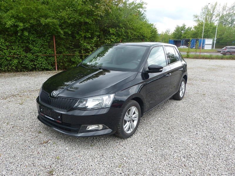 Škoda Fabia 1.2 TSI - fotka 1 z 17